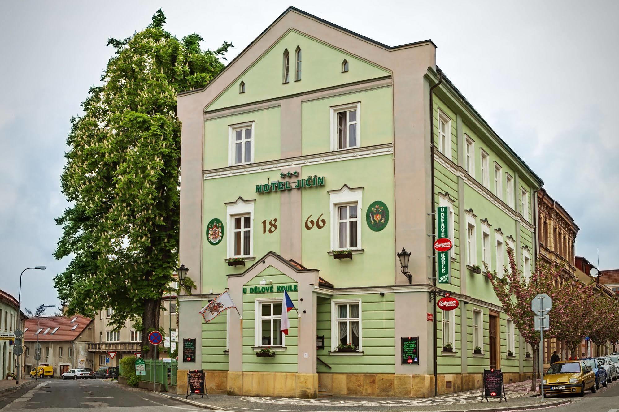 Hotel Jicin Garni Eksteriør billede